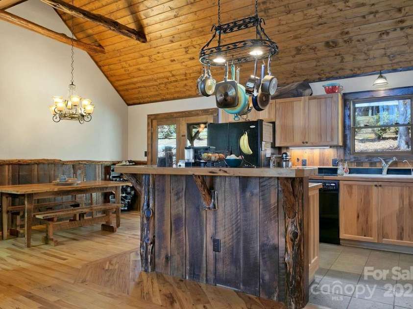 68 Sherwood Village Court, Brevard, NC 28712.  MLS# CAR4232497, YatesRealty ID 1034. Rustic