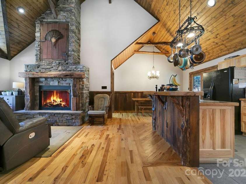 68 Sherwood Village Court, Brevard, NC 28712.  MLS# CAR4232497, YatesRealty ID 1034. Wall Boards from 1920s Barn