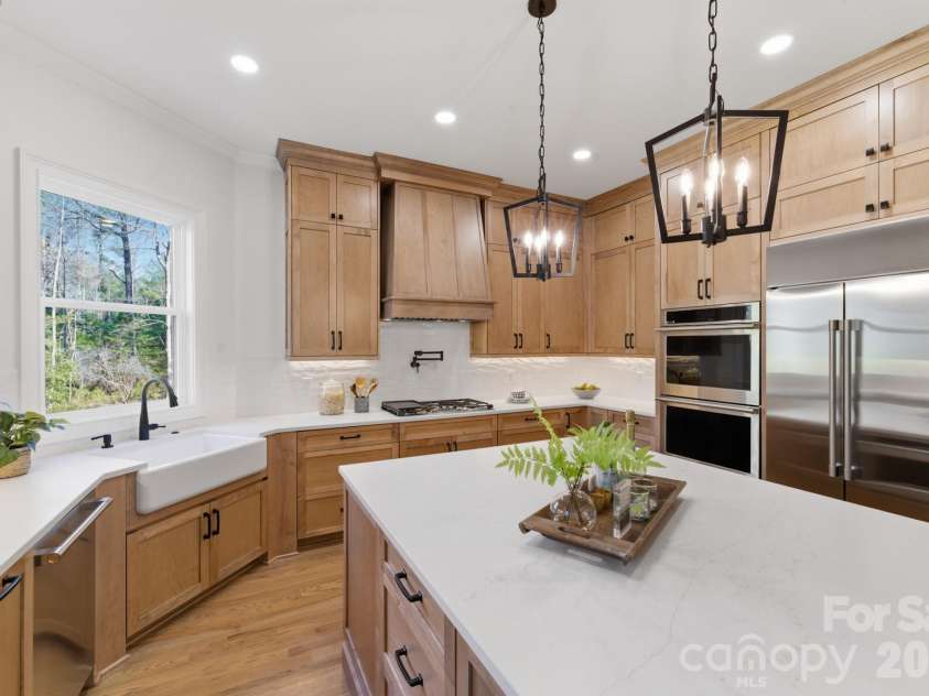 6405 Chimney Bluff Road, Lancaster, SC 29720.  MLS# CAR4360134, YatesRealty ID 10340. 