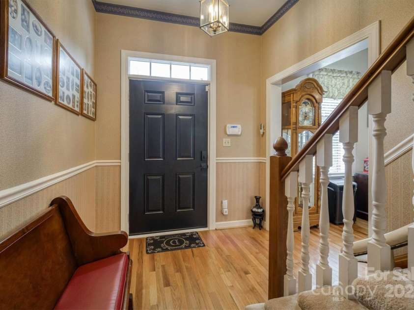 810 Bethel Road, Morganton, NC 28655.  MLS# CAR4244280, YatesRealty ID 10340. 