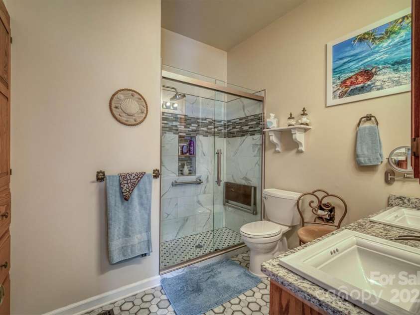 810 Bethel Road, Morganton, NC 28655.  MLS# CAR4244280, YatesRealty ID 10340. 