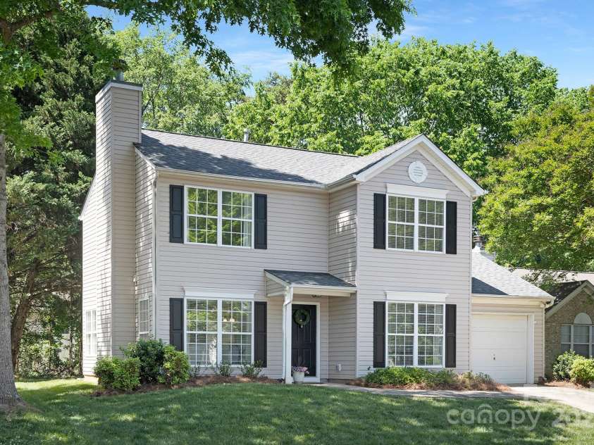 12624 Cedar Crossings Drive, Charlotte, NC 28273.  MLS# CAR4252686, YatesRealty ID 10341. 