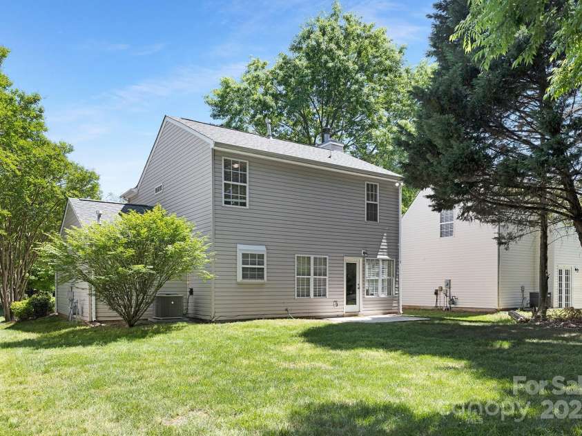 12624 Cedar Crossings Drive, Charlotte, NC 28273.  MLS# CAR4252686, YatesRealty ID 10341. 