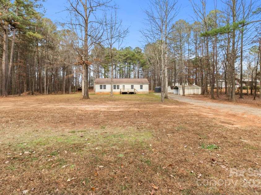 6706 Lineberger Road, Denver, NC 28037.  MLS# CAR4326987, YatesRealty ID 10341. 