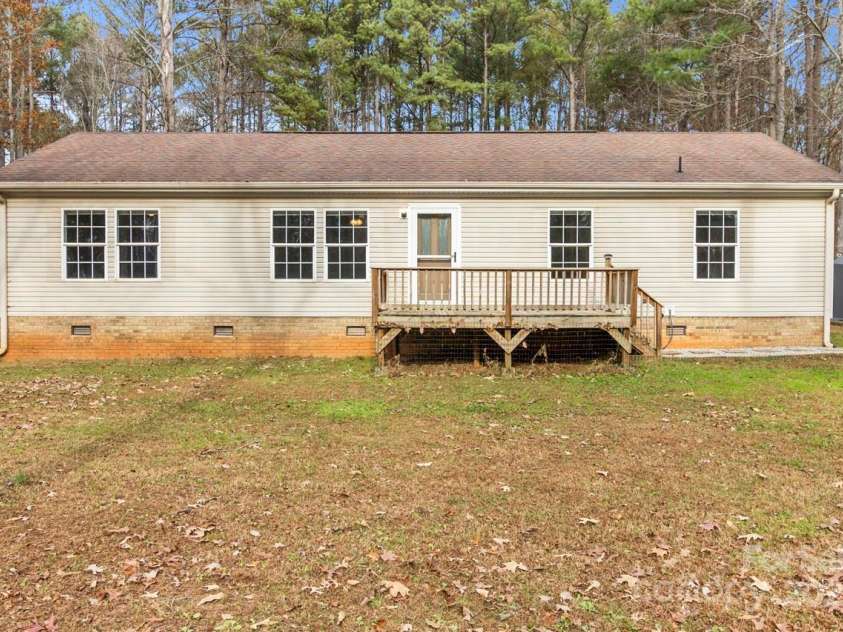 6706 Lineberger Road, Denver, NC 28037.  MLS# CAR4326987, YatesRealty ID 10341. 