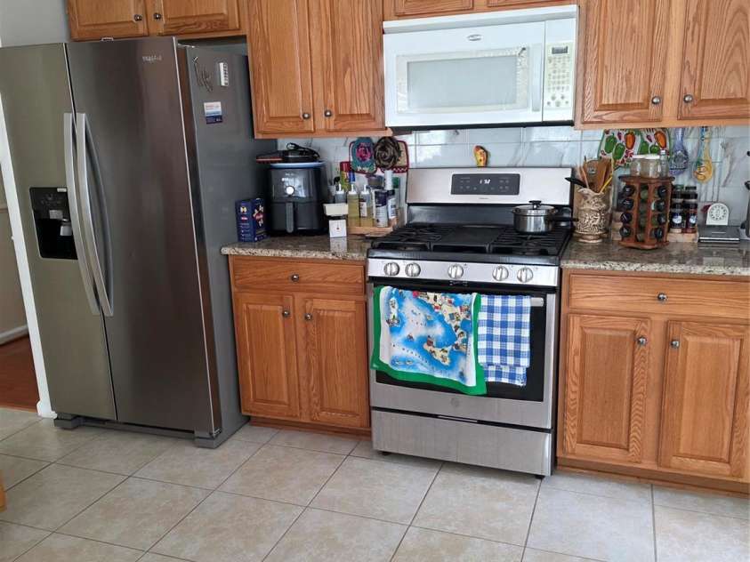 3615 Darlington Road, Matthews, NC 28105.  MLS# CAR4357542, YatesRealty ID 10342. Kitchen