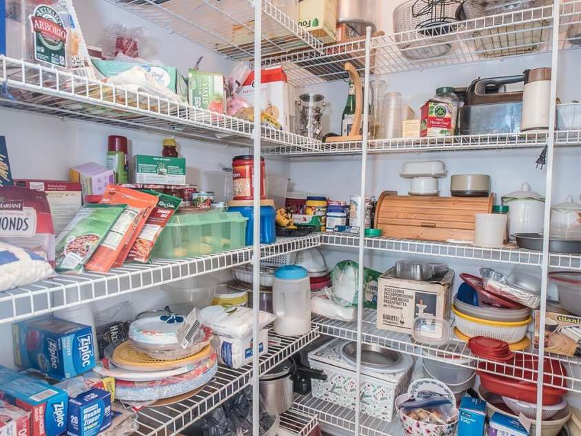 3615 Darlington Road, Matthews, NC 28105.  MLS# CAR4357542, YatesRealty ID 10342. Pantry!
