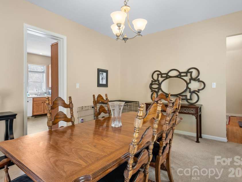 267 Eagles Trace, Canton, NC 28716.  MLS# CAR4358414, YatesRealty ID 10343. Dining Room