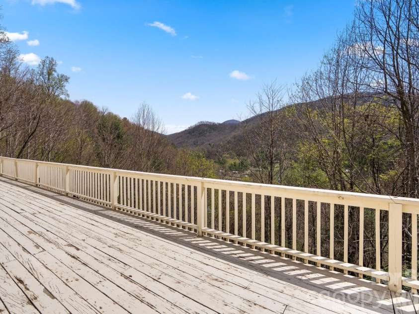 267 Eagles Trace, Canton, NC 28716.  MLS# CAR4358414, YatesRealty ID 10343. View from Deck