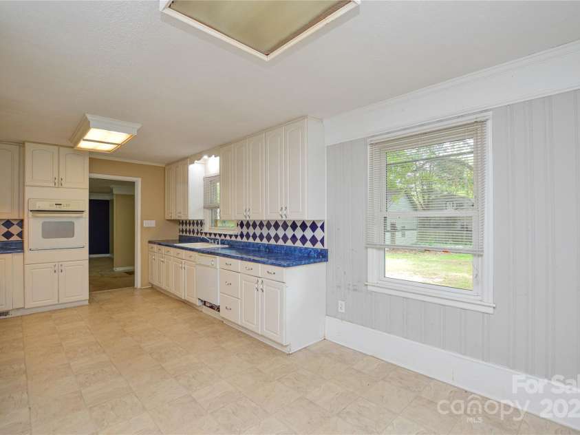 7224 Kuck Road, Mint Hill, NC 28227.  MLS# CAR4248671, YatesRealty ID 10344. 