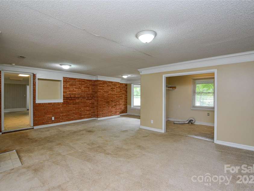 7224 Kuck Road, Mint Hill, NC 28227.  MLS# CAR4248671, YatesRealty ID 10344. 