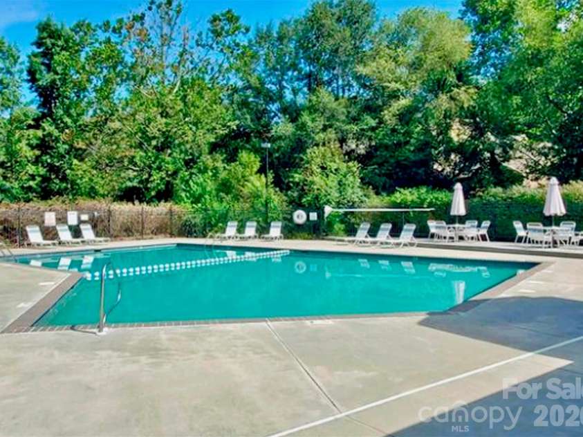 6 Willow Tree Run, Asheville, NC 28803.  MLS# CAR4365587, YatesRealty ID 10345. 