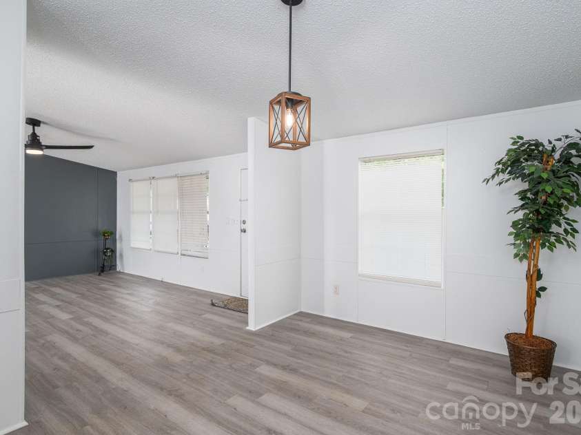 402 Wilson Drive, Lawndale, NC 28090.  MLS# CAR4368247, YatesRealty ID 10346. 