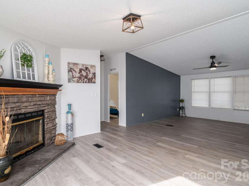 402 Wilson Drive, Lawndale, NC 28090.  MLS# CAR4368247, YatesRealty ID 10346. 
