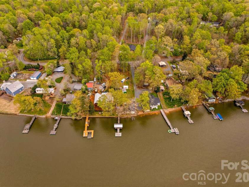 570 Lake Drive 9 Drive, Lexington, NC 27292.  MLS# CAR4368009, YatesRealty ID 10347. 