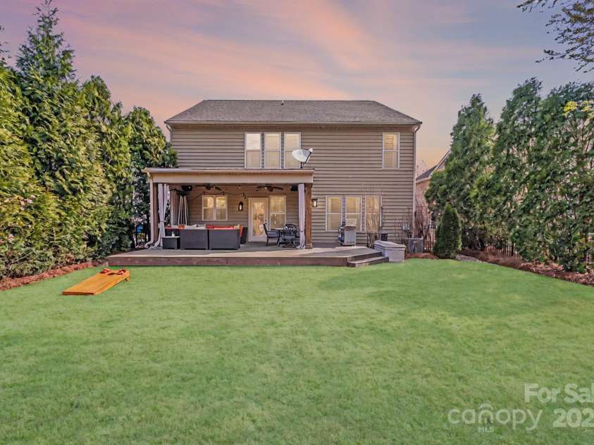 1504 Ridge Haven Road, Waxhaw, NC 28173.  MLS# CAR4241145, YatesRealty ID 10348. 