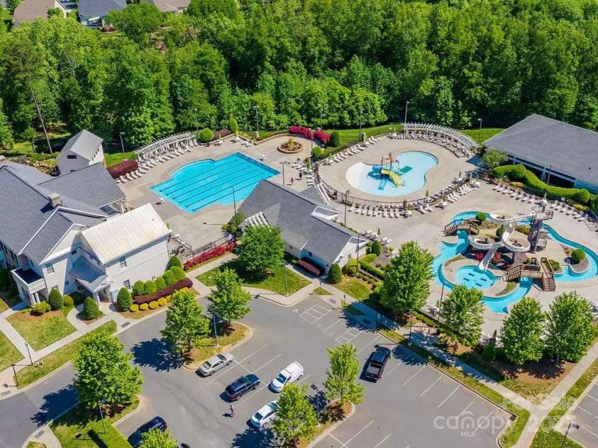1504 Ridge Haven Road, Waxhaw, NC 28173.  MLS# CAR4241145, YatesRealty ID 10348. Community Amenities