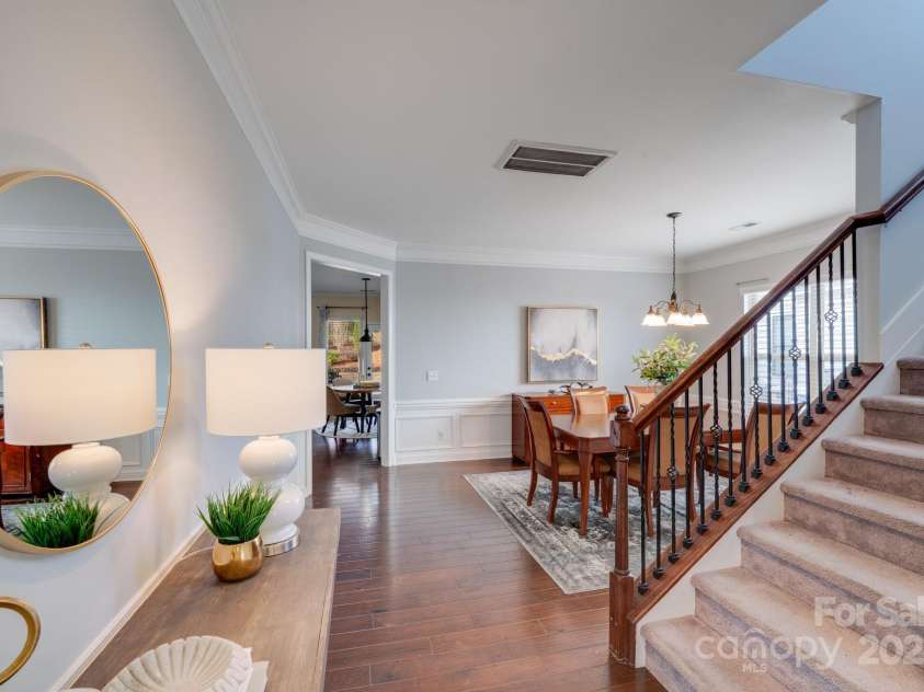 1504 Ridge Haven Road, Waxhaw, NC 28173.  MLS# CAR4241145, YatesRealty ID 10348. Foyer