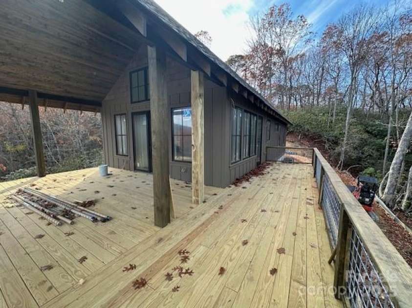 371 Falls View Drive, Pisgah Forest, NC 28768.  MLS# CAR4242719, YatesRealty ID 10349. 