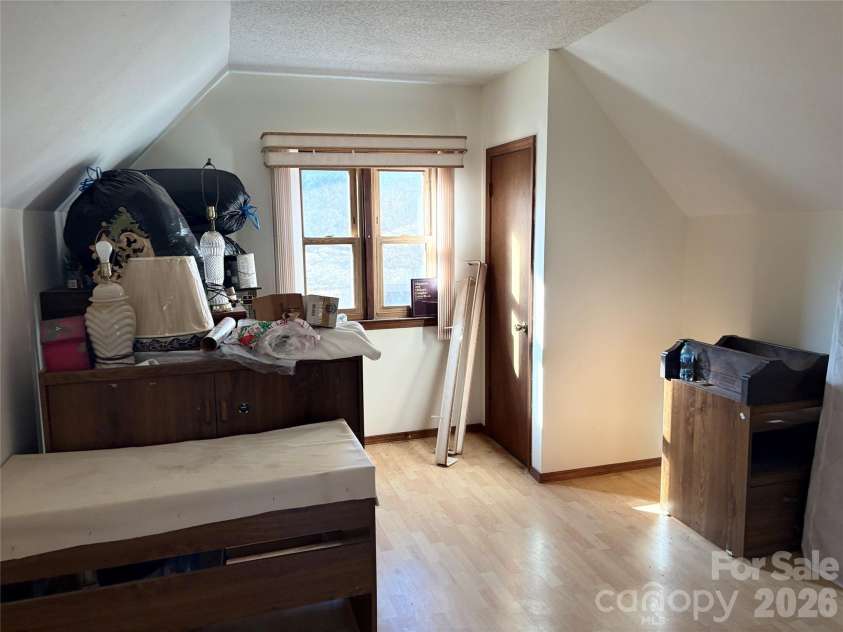 219 Rocking Horse Trail, Burnsville, NC 28714.  MLS# CAR4338030, YatesRealty ID 1035. 