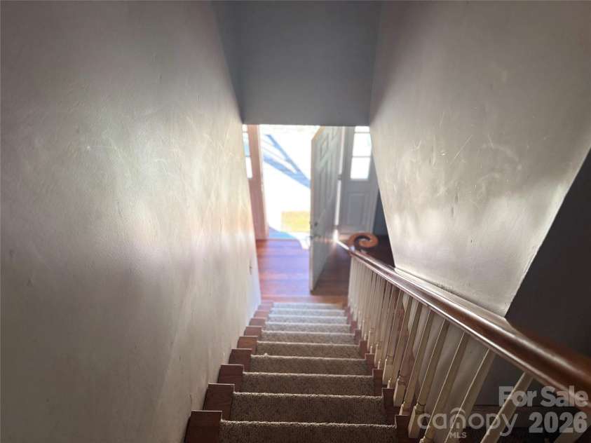 219 Rocking Horse Trail, Burnsville, NC 28714.  MLS# CAR4338030, YatesRealty ID 1035. 