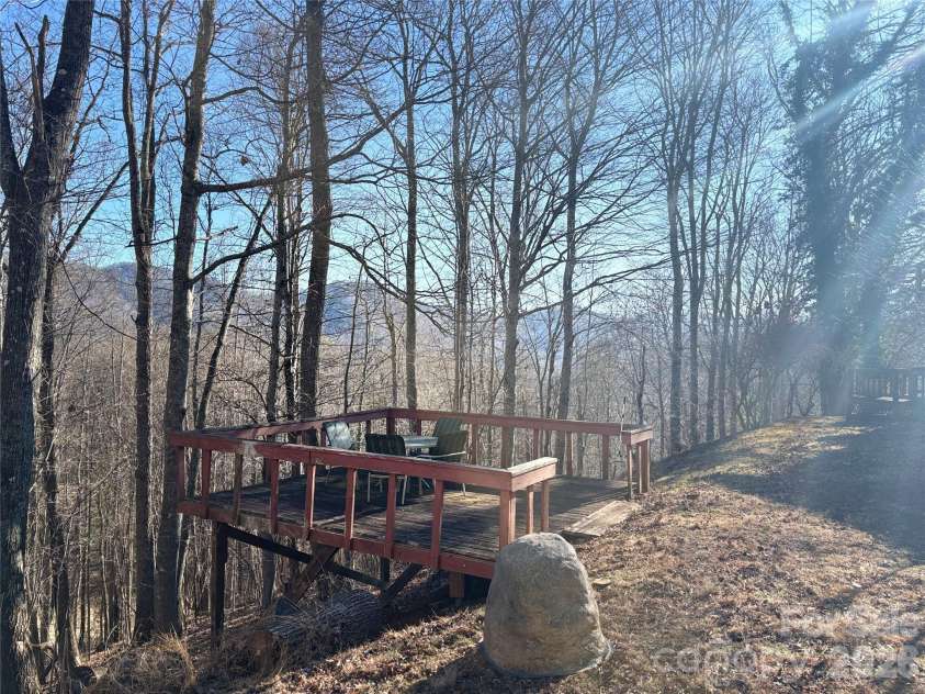 219 Rocking Horse Trail, Burnsville, NC 28714.  MLS# CAR4338030, YatesRealty ID 1035. 