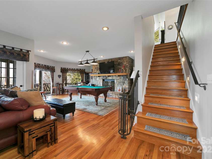 170 Oakanoah Court, Brevard, NC 28712.  MLS# CAR4247487, YatesRealty ID 10350. Stairway leading to Family Room