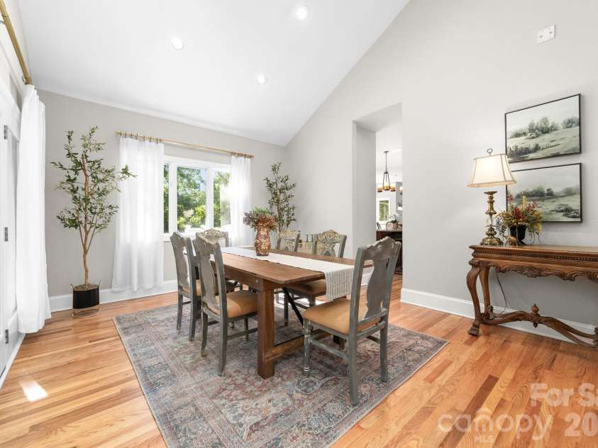206 Vauxhall Drive, Shelby, NC 28150.  MLS# CAR4366232, YatesRealty ID 10352. Formal dining room just off the kitchen