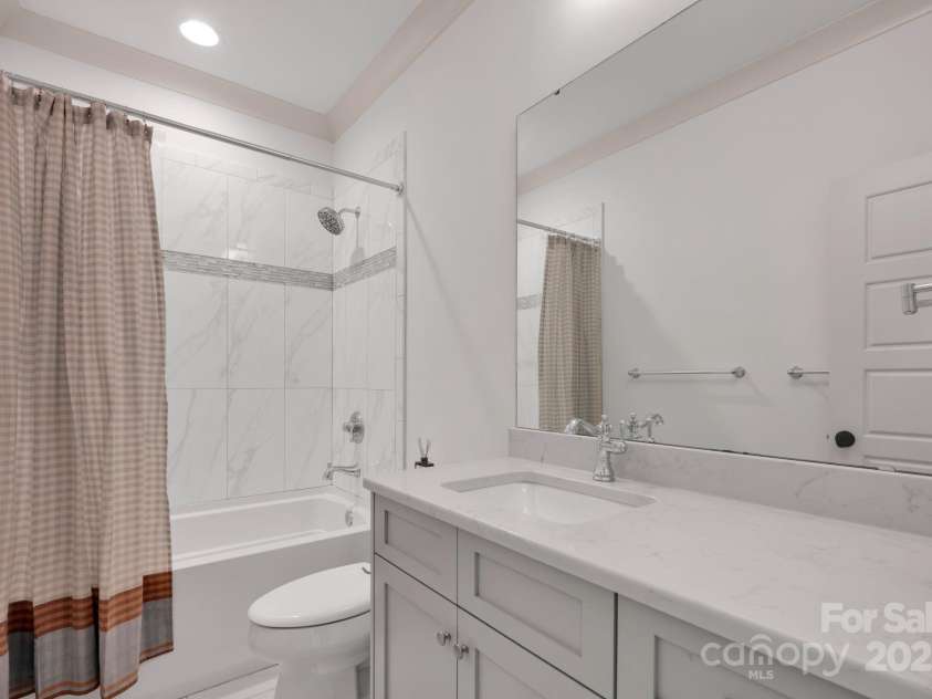 14105 Ryker Way, Davidson, NC 28036.  MLS# CAR4320111, YatesRealty ID 10353. 