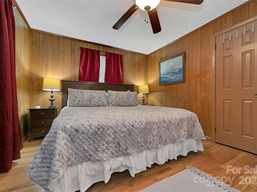 176 Lake Sega Road, Brevard, NC 28712.  MLS# CAR4288679, YatesRealty ID 10354. 