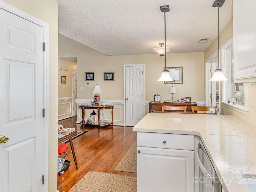 207 Cypress Drive, Gastonia, NC 28052.  MLS# CAR4231638, YatesRealty ID 10356. 