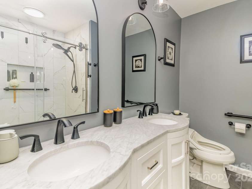 207 Cypress Drive, Gastonia, NC 28052.  MLS# CAR4231638, YatesRealty ID 10356. 