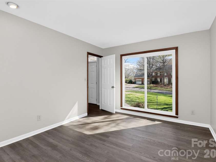 2937 Trotters Road, Gastonia, NC 28054.  MLS# CAR4352932, YatesRealty ID 10357. 