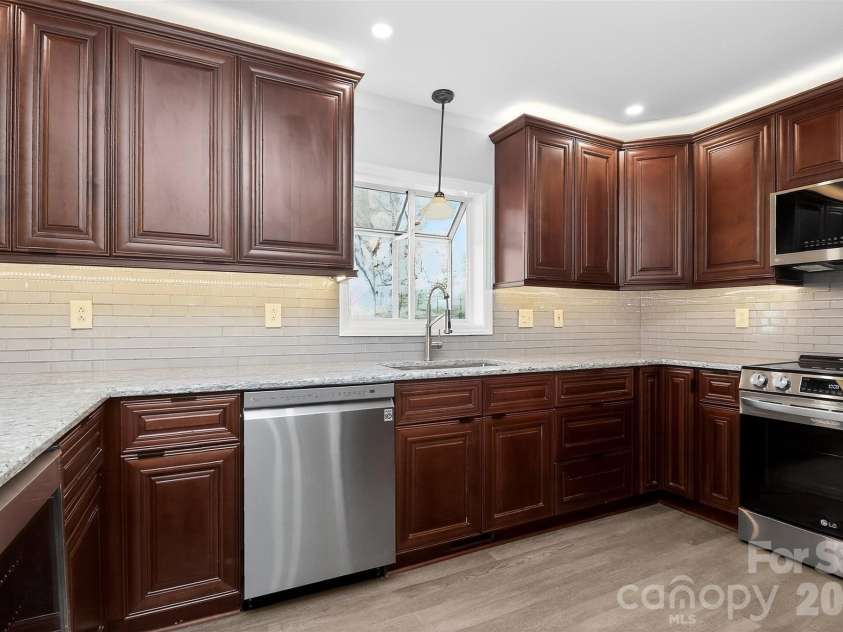 2937 Trotters Road, Gastonia, NC 28054.  MLS# CAR4352932, YatesRealty ID 10357. 