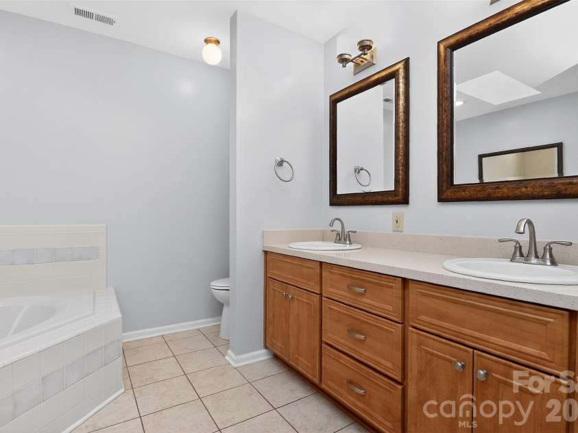 2937 Trotters Road, Gastonia, NC 28054.  MLS# CAR4352932, YatesRealty ID 10357. 