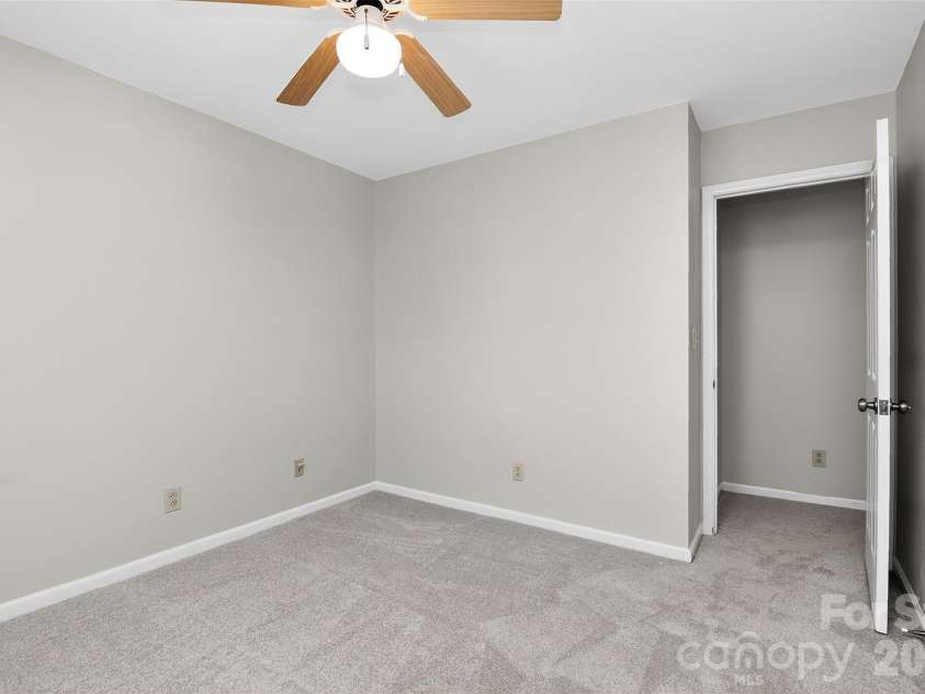 2937 Trotters Road, Gastonia, NC 28054.  MLS# CAR4352932, YatesRealty ID 10357. 