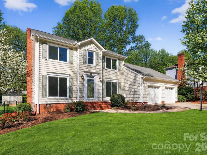 2937 Trotters Road, Gastonia, NC 28054.  MLS# CAR4352932, YatesRealty ID 10357. Lawn virtually enhanced