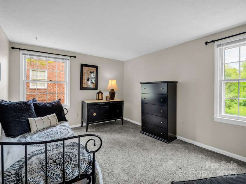 65 Brookside Drive, Hendersonville, NC 28792.  MLS# CAR4259209, YatesRealty ID 10359. 