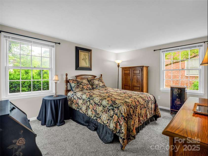 65 Brookside Drive, Hendersonville, NC 28792.  MLS# CAR4259209, YatesRealty ID 10359. 