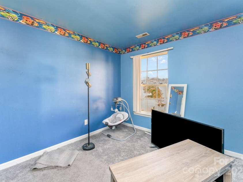 2409 Deberry Court, Charlotte, NC 28213.  MLS# CAR4243418, YatesRealty ID 10360. 