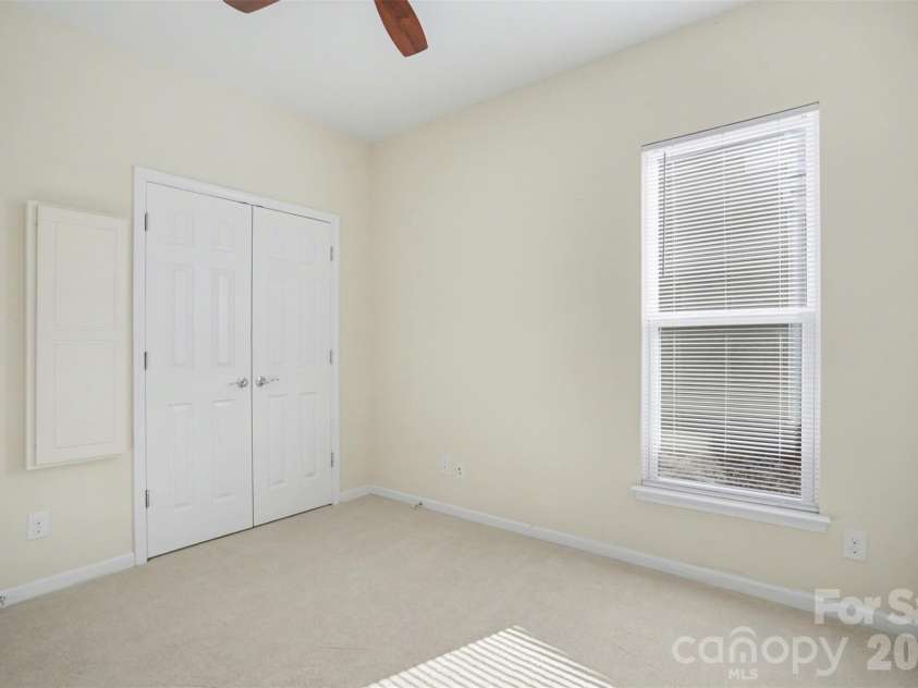 8024 Carolina Lakes Way, Fort Mill, SC 29707.  MLS# CAR4346486, YatesRealty ID 10362. 
