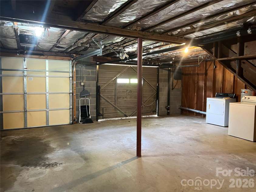 1004 Hoke Street, Kannapolis, NC 28081.  MLS# CAR4368033, YatesRealty ID 10363. Garage