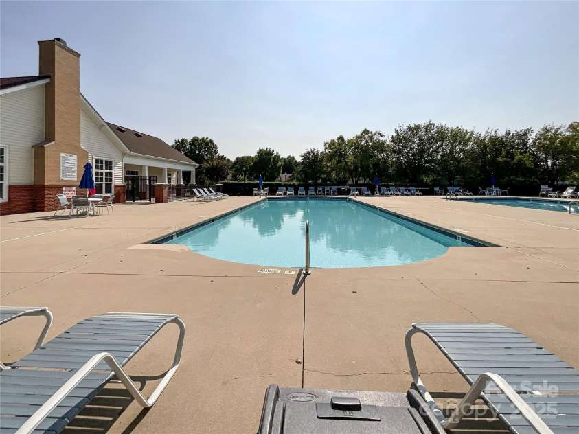 17137 Red Feather Drive, Charlotte, NC 28277.  MLS# CAR4221415, YatesRealty ID 10363. 