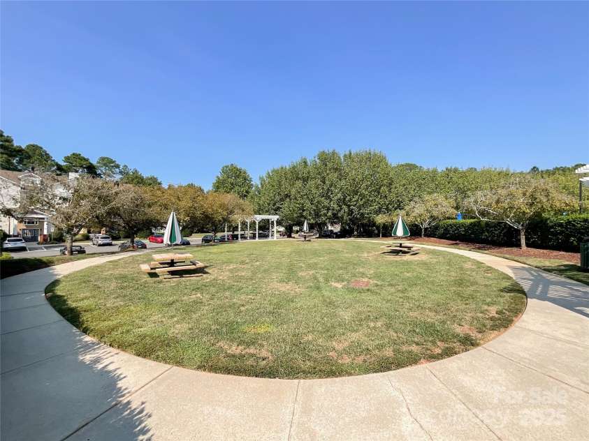 17137 Red Feather Drive, Charlotte, NC 28277.  MLS# CAR4221415, YatesRealty ID 10363. 