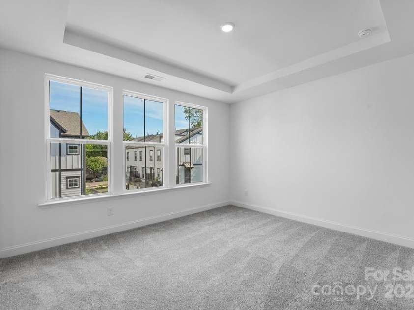 707 Hoke Lane, Davidson, NC 28036.  MLS# CAR4220115, YatesRealty ID 10365. 707 Hoke Lane ~ Ready Now