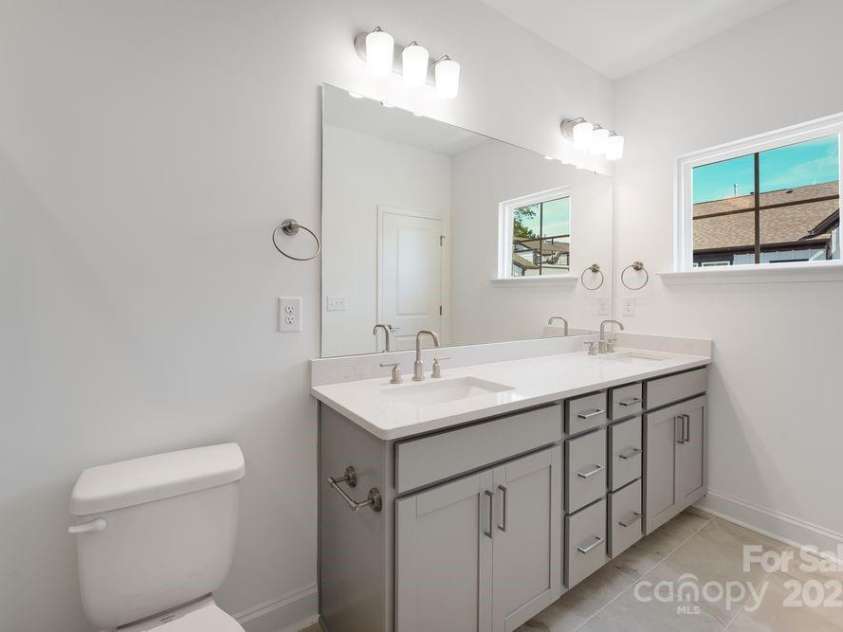 707 Hoke Lane, Davidson, NC 28036.  MLS# CAR4220115, YatesRealty ID 10365. 707 Hoke Lane ~ Ready Now