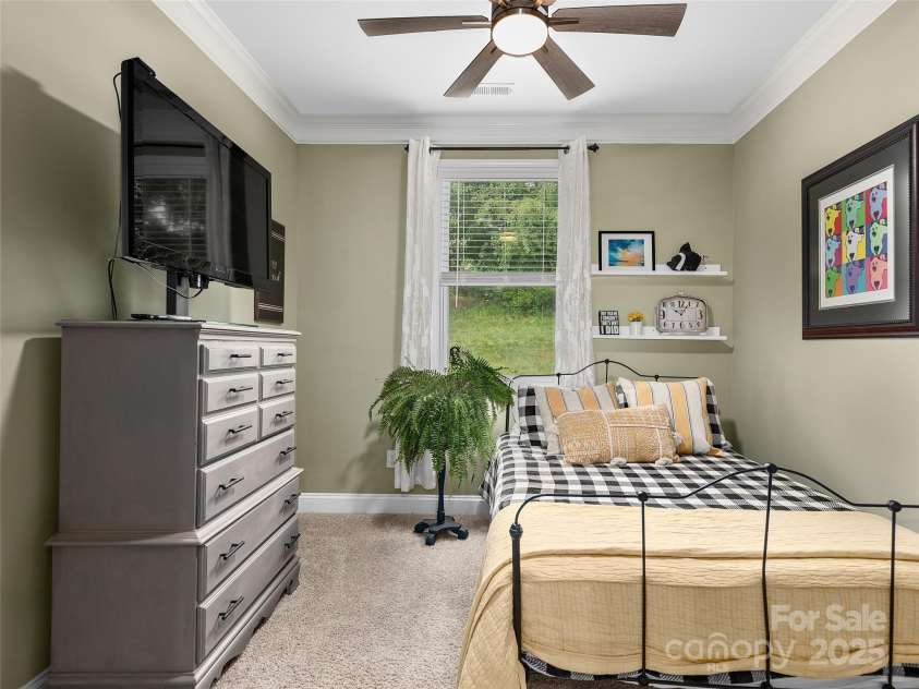 37 Honeycrisp Court, Flat Rock, NC 28731.  MLS# CAR4247273, YatesRealty ID 10366. 