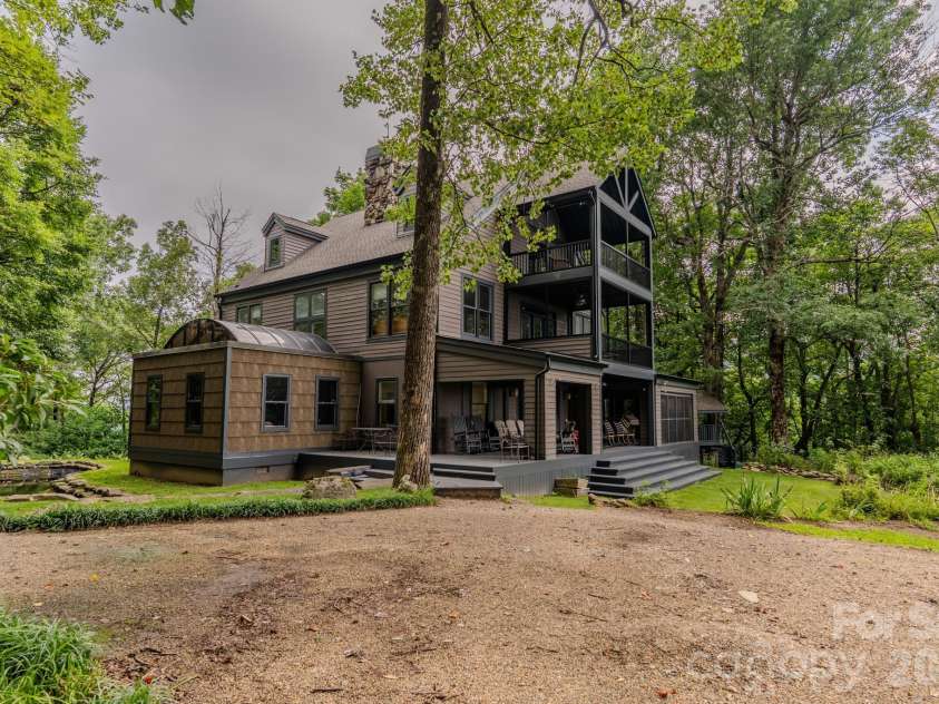 42 Wild Magnolia Way, Zirconia, NC 28790.  MLS# CAR4335152, YatesRealty ID 10368. 