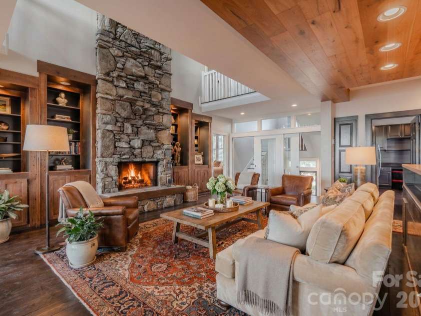 42 Wild Magnolia Way, Zirconia, NC 28790.  MLS# CAR4335152, YatesRealty ID 10368. 