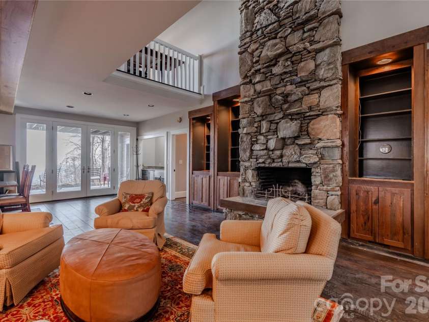42 Wild Magnolia Way, Zirconia, NC 28790.  MLS# CAR4335152, YatesRealty ID 10368. 